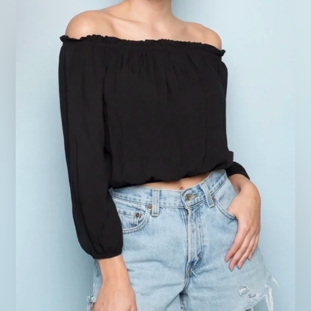 Brandy Melville Black Cropped Off the Shoulder Blouse - Size OS